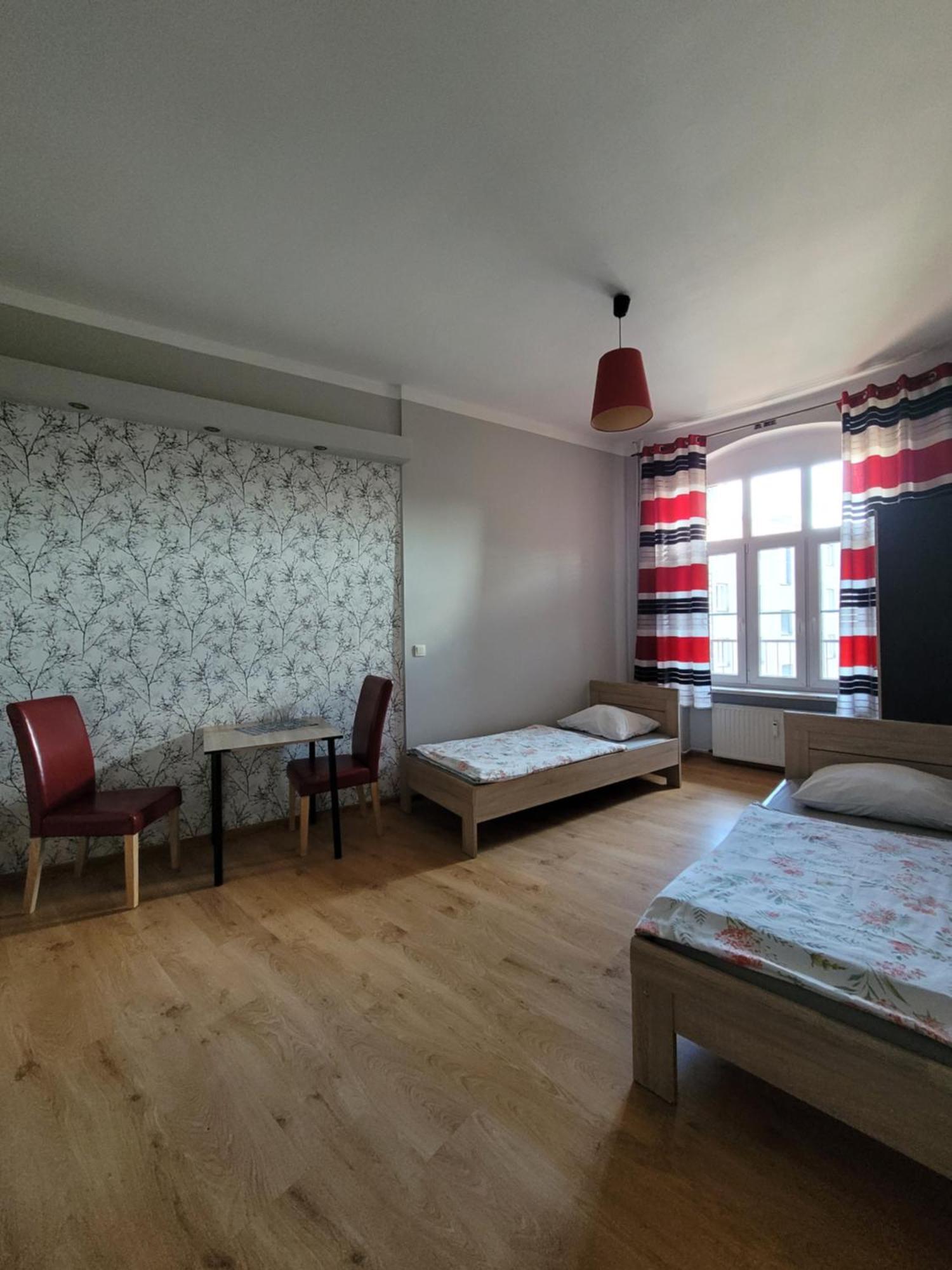 Pokoje Goscinne Nap Katowice Kültér fotó